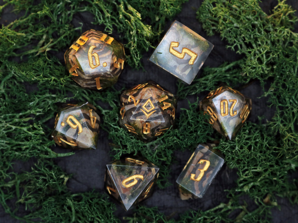 Secrets of the oak three - Handmade Polyhedral Dice Set